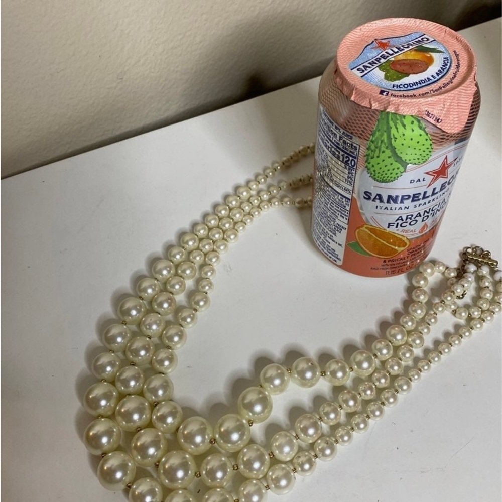 Triple strand pearl necklace may be Ralph Lauren - Picture 2 of 4